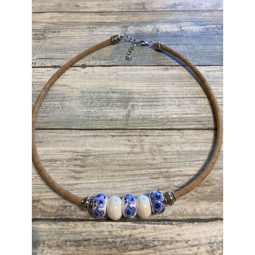 Porcelain Blue Rose Cork Necklace 18" Tan‎ White NWOT